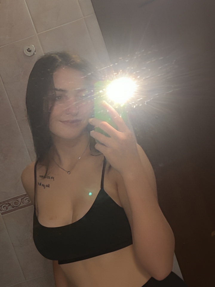 Богдана привлекальеная девушка из Павловская цена от 10000 руб