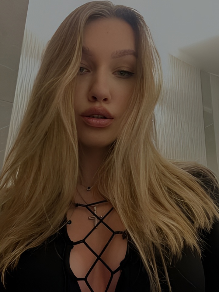 Магдалина привлекальеная девушка из Павловская цена от 3000 руб