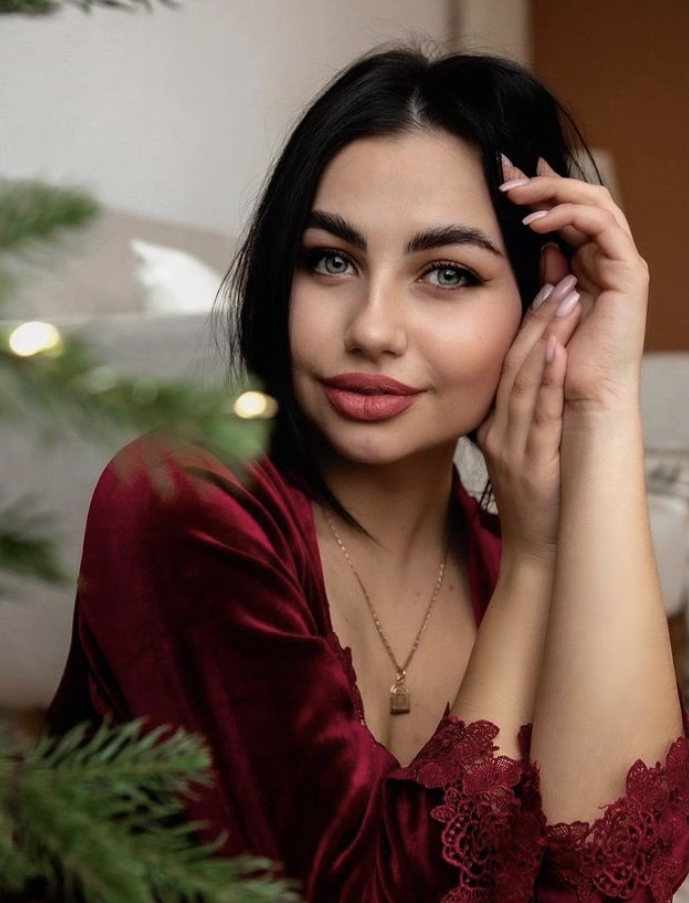 Индивидуалка 🎥 Ирина, доступна для личного знакомства от 6000 руб