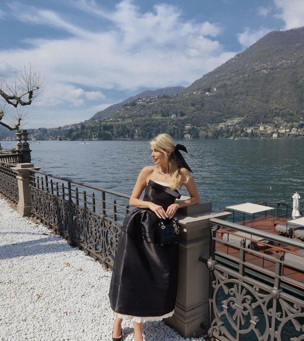 Настя привлекальеная девушка из Павловская цена от 6000 руб