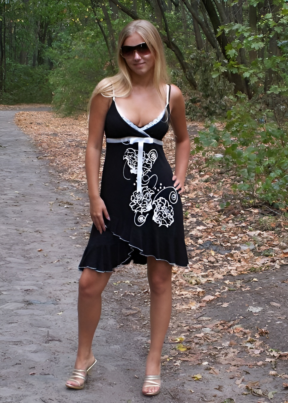 Марина привлекательная девушка из Павловская цена от 3500 руб