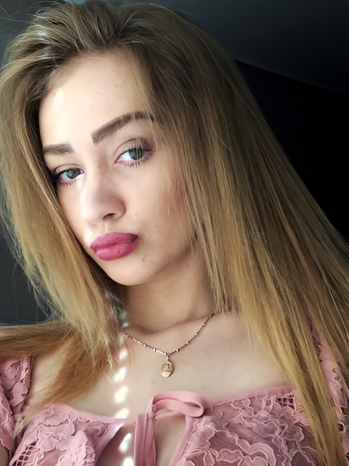 Индивидуалка Викуся, доступна для личного знакомства от 3000 руб