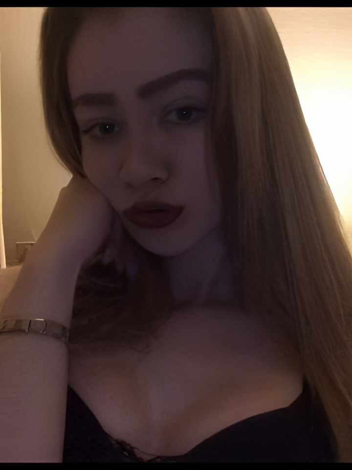 Индивидуалка Викуся, доступна для личного знакомства от 3000 руб