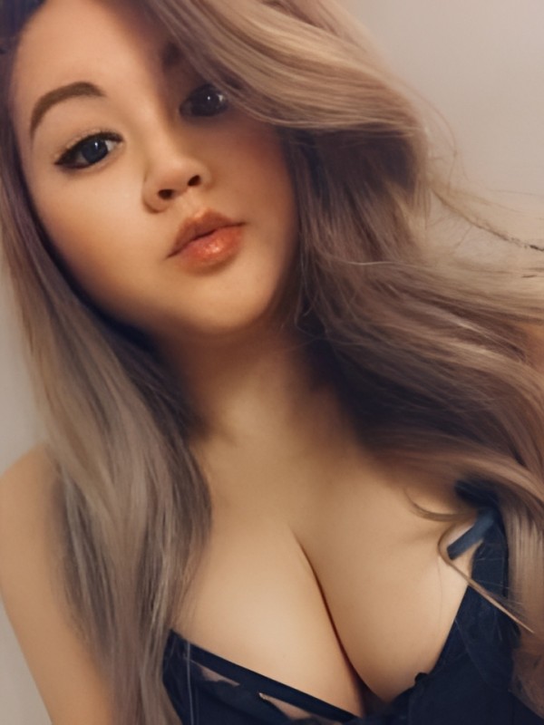 Сесилия привлекательная девушка из Павловская цена от 4000 руб