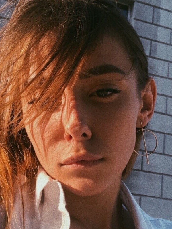 Надя привлекательная девушка из Павловская цена от 3000 руб