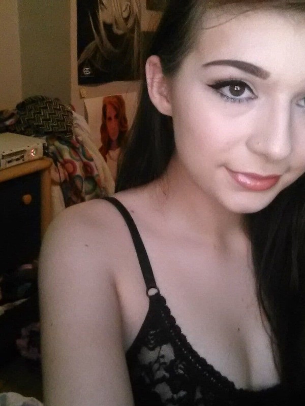 Светланка привлекательная девушка из Павловская цена от 3500 руб