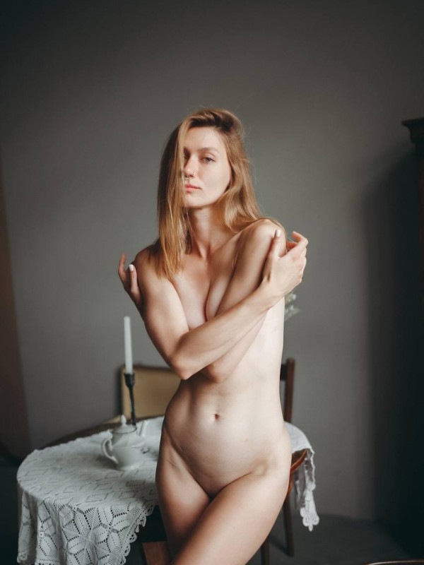 Оксана привлекательная девушка из Павловская цена от 6000 руб